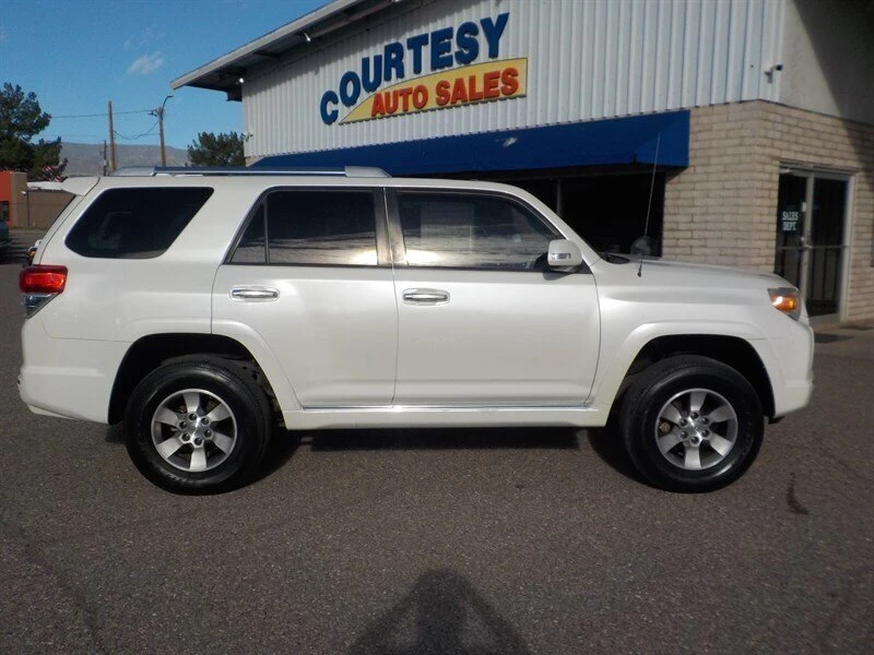 2013 Toyota 4Runner 5th Gen - Image 11 of 20