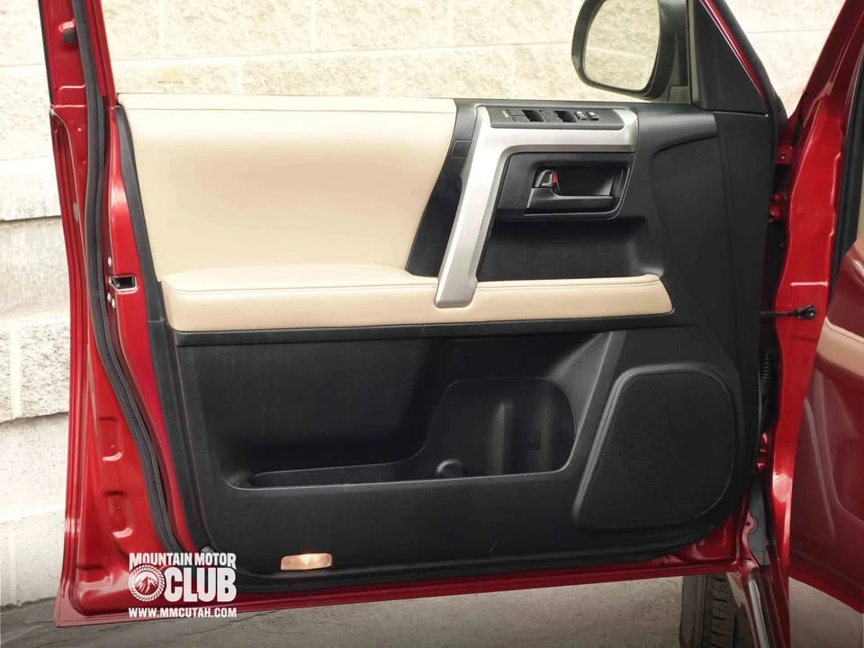 2013 Toyota 4Runner 5th Gen - Image 10 of 20