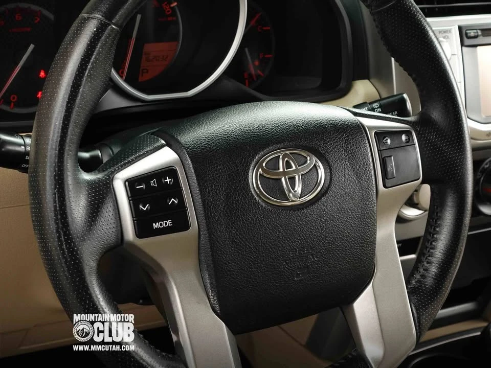 2013 Toyota 4Runner 5th Gen - Image 11 of 20