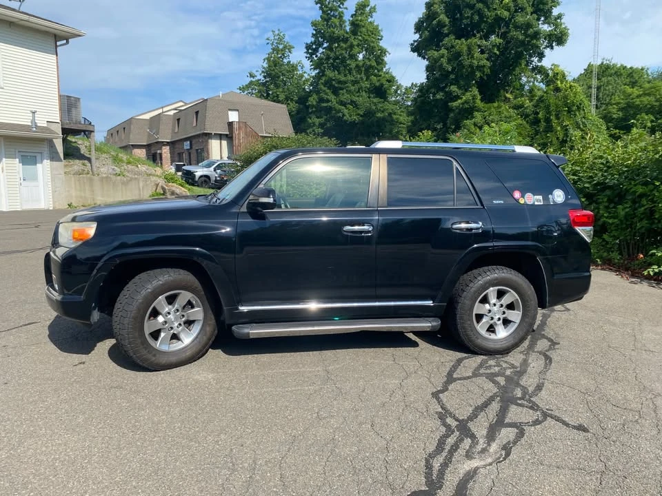 2013 Toyota 4Runner 5th Gen - Image 2 of 20