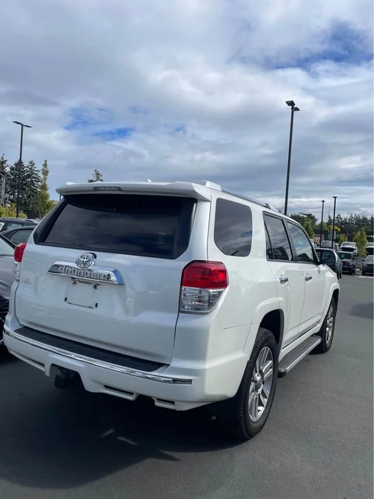2013 Toyota 4Runner 5th Gen - Image 4 of 8