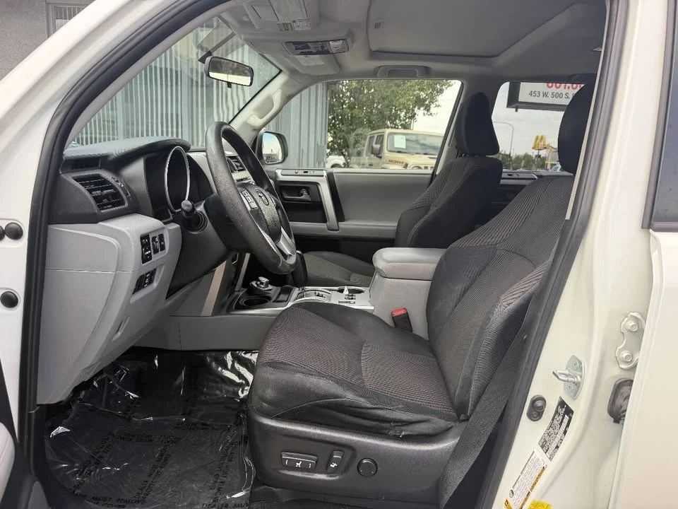 2013 Toyota 4Runner 5th Gen - Image 10 of 20