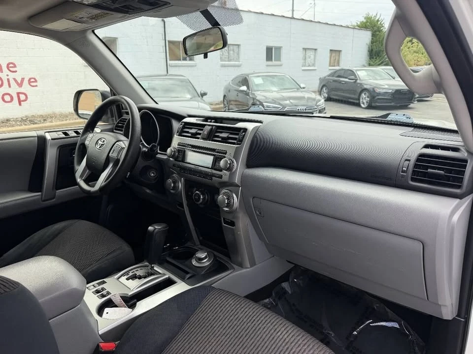 2013 Toyota 4Runner 5th Gen - Image 19 of 20