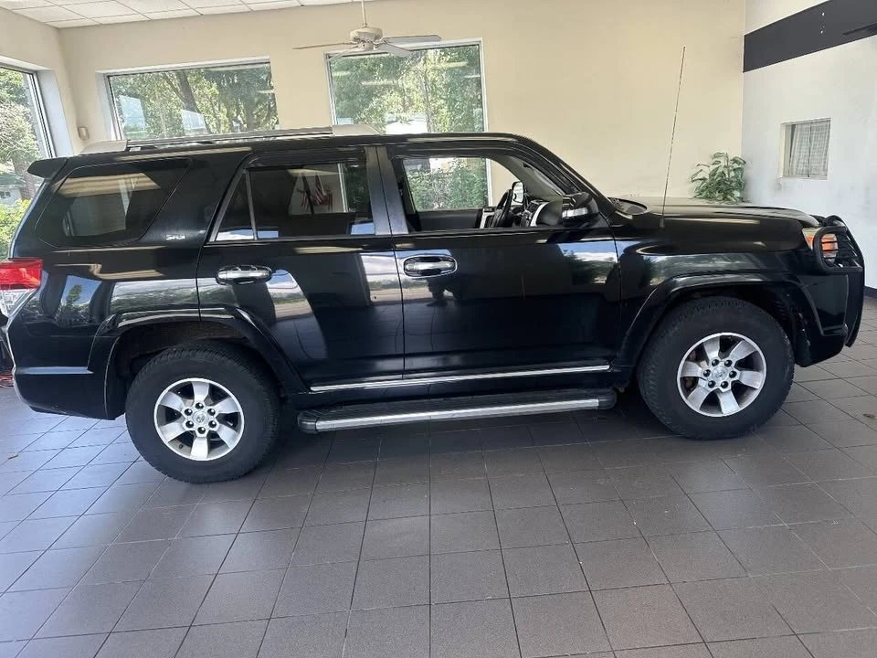 2013 Toyota 4Runner 5th Gen - Image 2 of 19