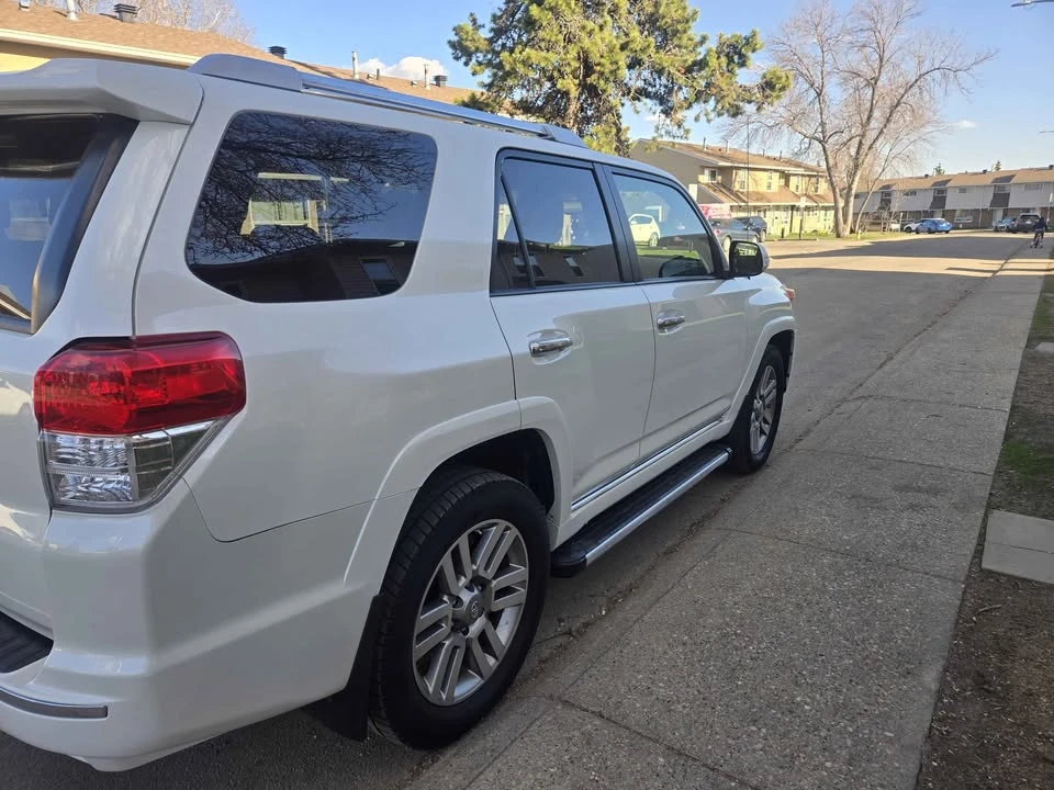 2013 Toyota 4Runner 5th Gen - Image 4 of 20