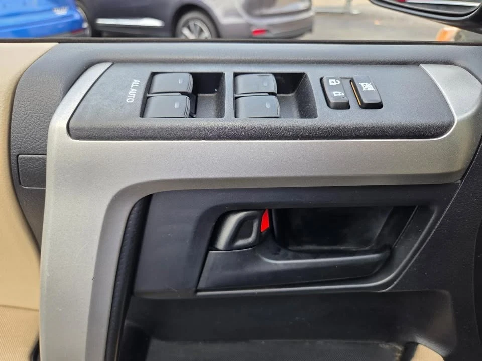 2013 Toyota 4Runner 5th Gen - Image 11 of 20