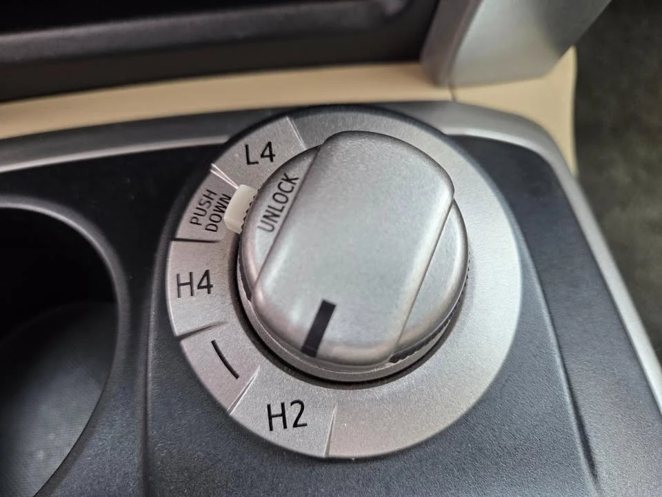 2013 Toyota 4Runner 5th Gen - Image 16 of 20