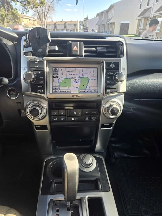 2013 Toyota 4Runner 5th Gen - Image 10 of 17