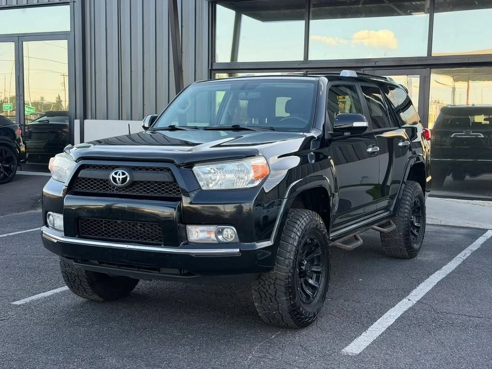 2013 Toyota 4Runner 5th Gen - Image 2 of 20