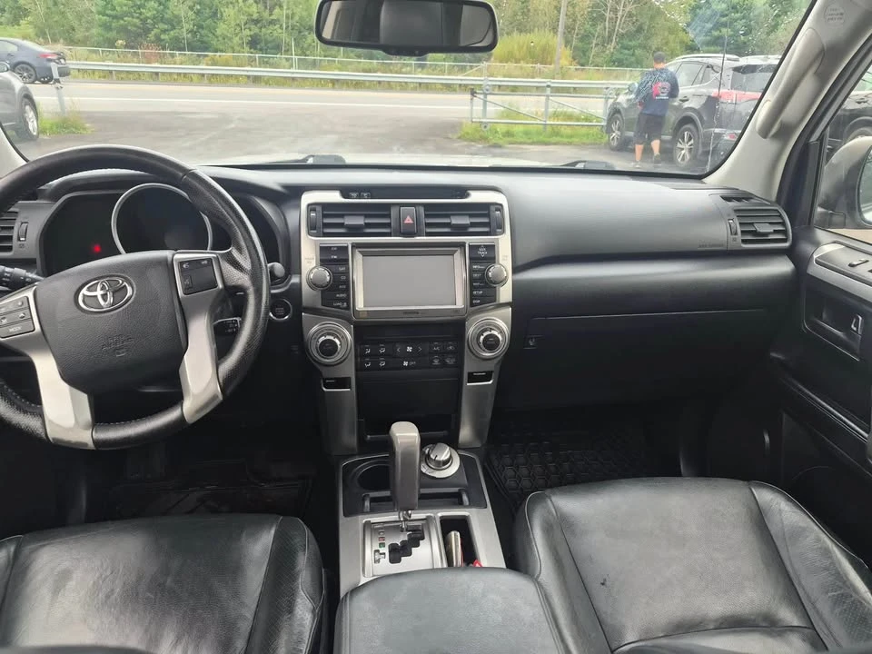 2013 Toyota 4Runner 5th Gen - Image 9 of 15