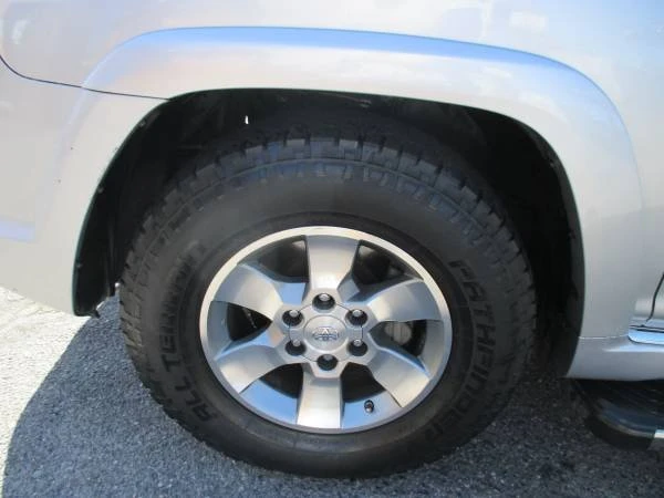 2013 Toyota 4Runner 5th Gen - Image 8 of 16