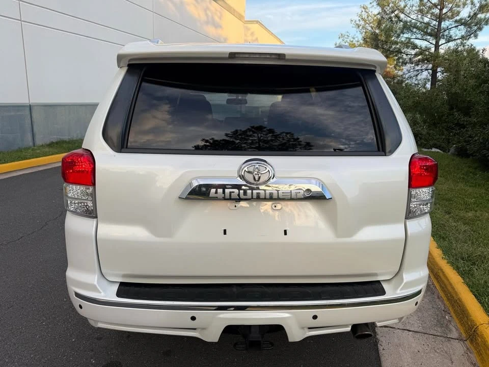 2013 Toyota 4Runner 5th Gen - Image 9 of 20