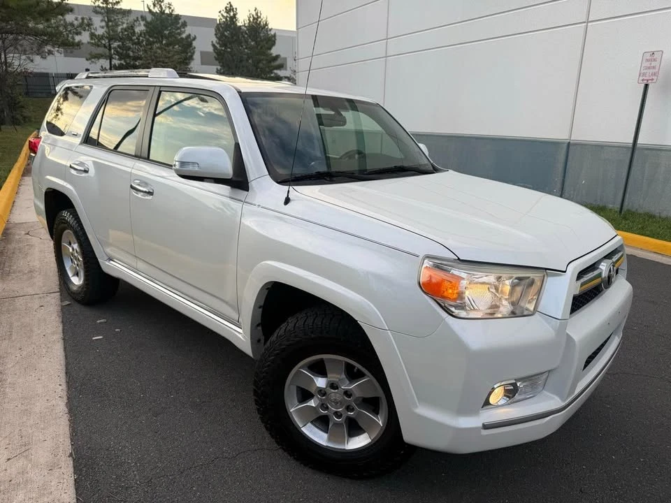 2013 Toyota 4Runner 5th Gen - Image 14 of 20