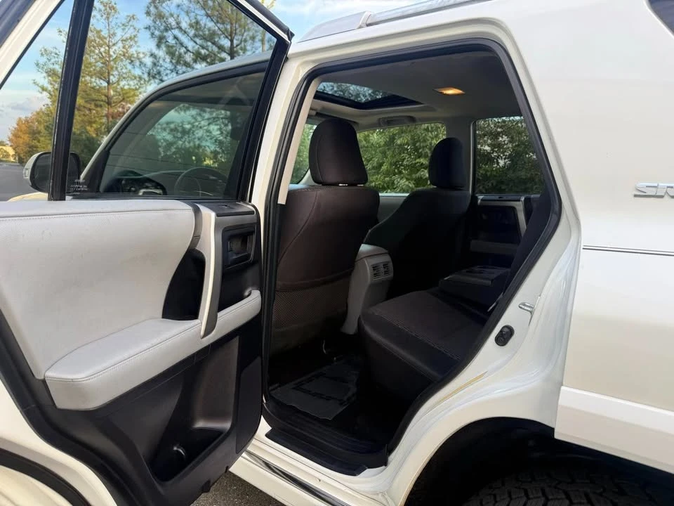 2013 Toyota 4Runner 5th Gen - Image 18 of 20