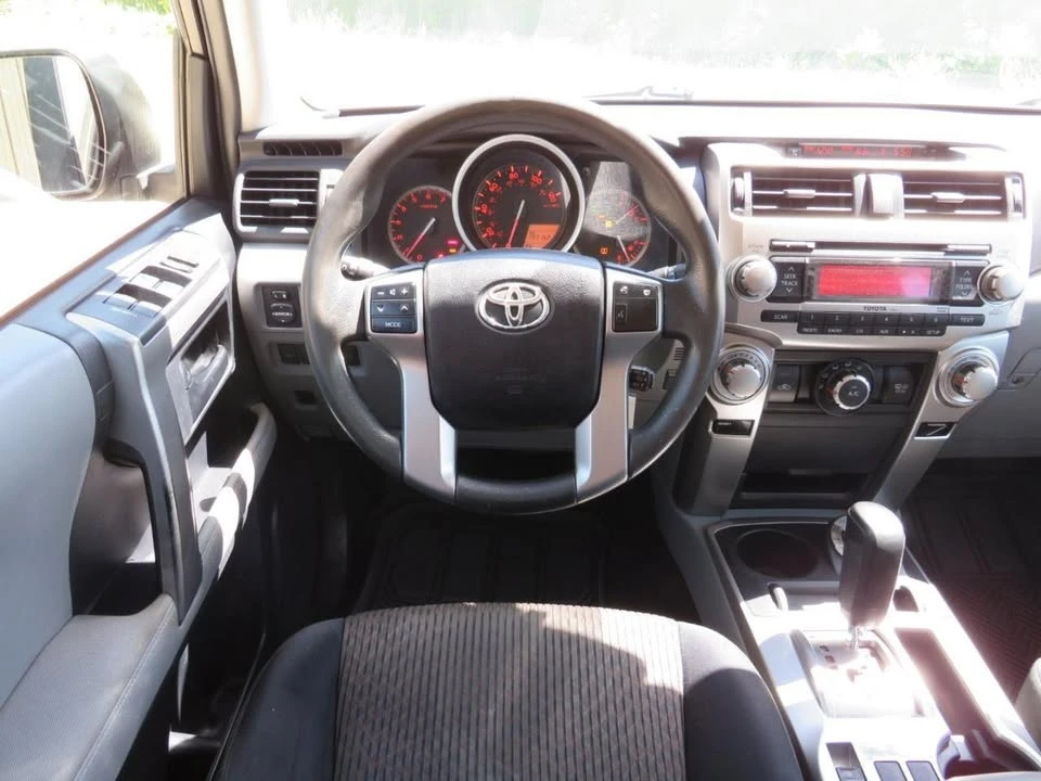 2013 Toyota 4Runner 5th Gen - Image 6 of 20