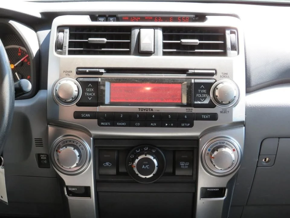2013 Toyota 4Runner 5th Gen - Image 7 of 20