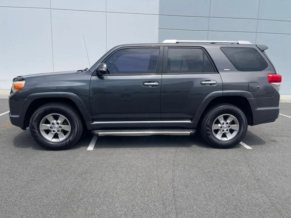 2013 Toyota 4Runner 5th Gen - Image 2 of 20