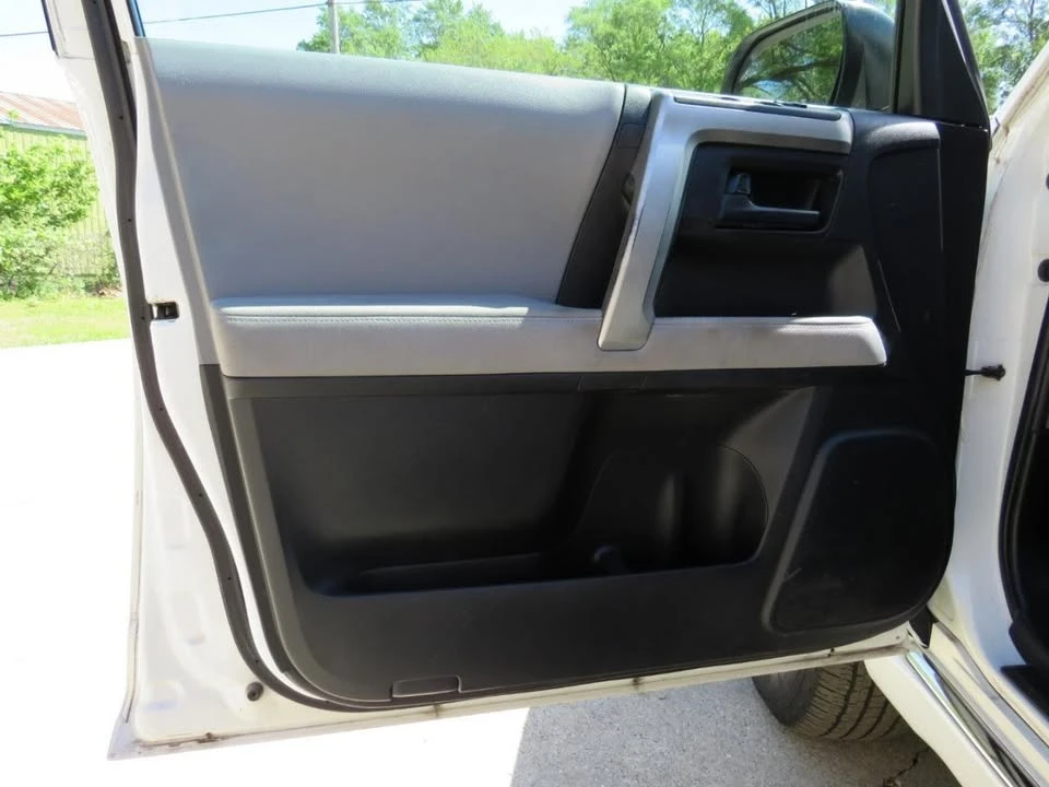 2013 Toyota 4Runner 5th Gen - Image 19 of 20