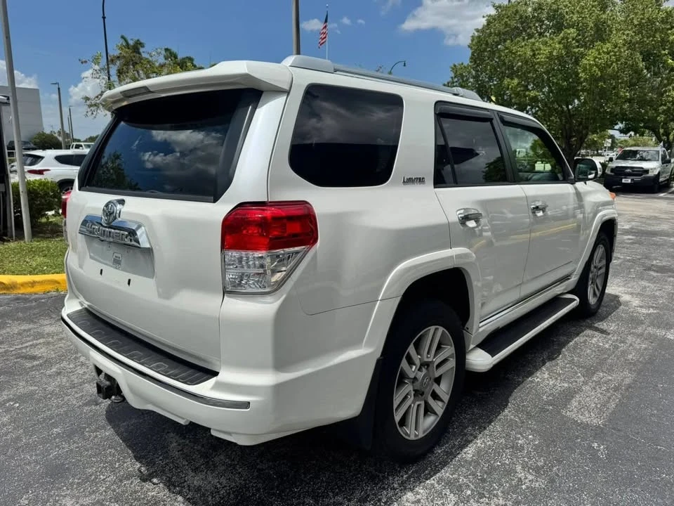 2013 Toyota 4Runner 5th Gen - Image 4 of 20