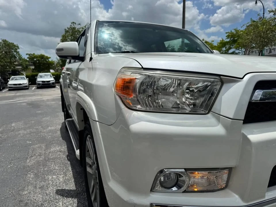 2013 Toyota 4Runner 5th Gen - Image 9 of 20