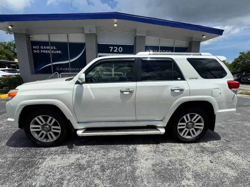 2013 Toyota 4Runner 5th Gen - Image 8 of 20