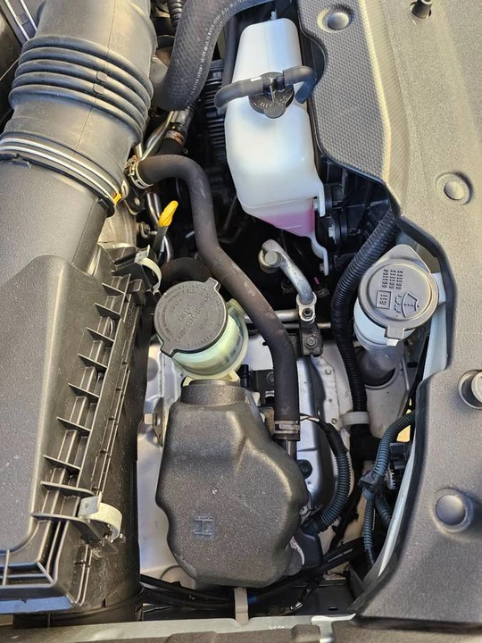 2013 Toyota 4Runner 5th Gen - Image 7 of 20