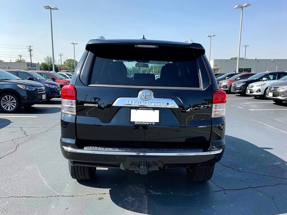 2013 Toyota 4Runner 5th Gen - Image 3 of 10