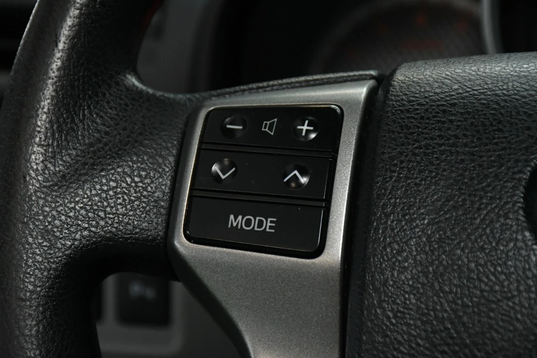 2013 Toyota 4Runner 5th Gen - Image 19 of 21