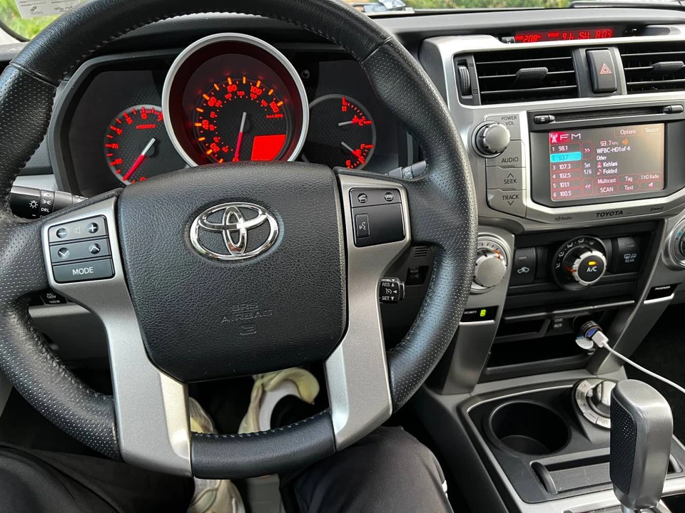 2013 Toyota 4Runner 5th Gen - Image 19 of 24