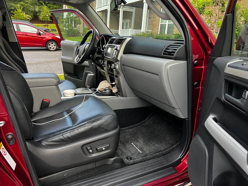 2013 Toyota 4Runner 5th Gen - Image 12 of 24