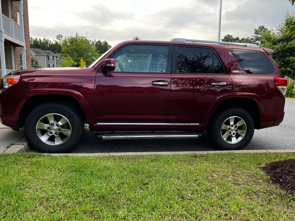 2013 Toyota 4Runner 5th Gen - Image 3 of 24