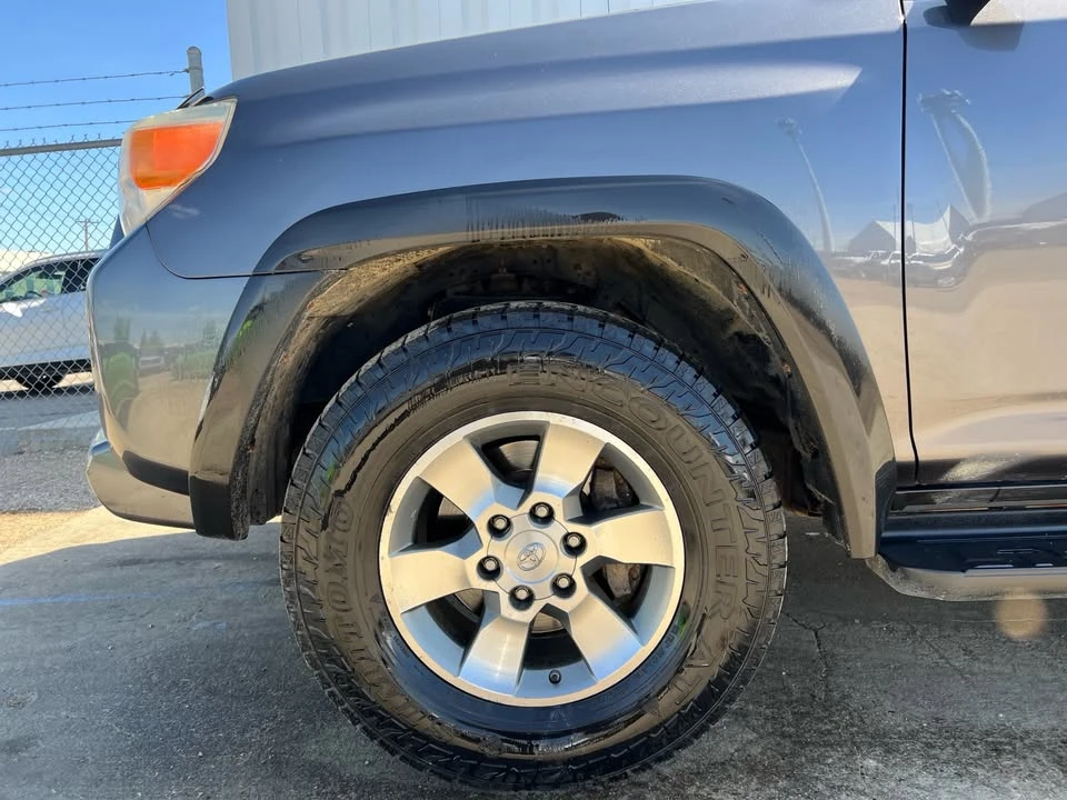 2013 Toyota 4Runner 5th Gen - Image 10 of 20
