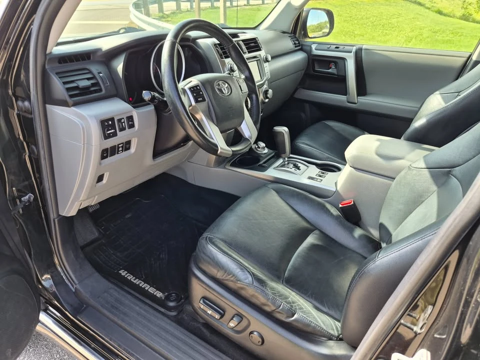 2013 Toyota 4Runner 5th Gen - Image 10 of 20