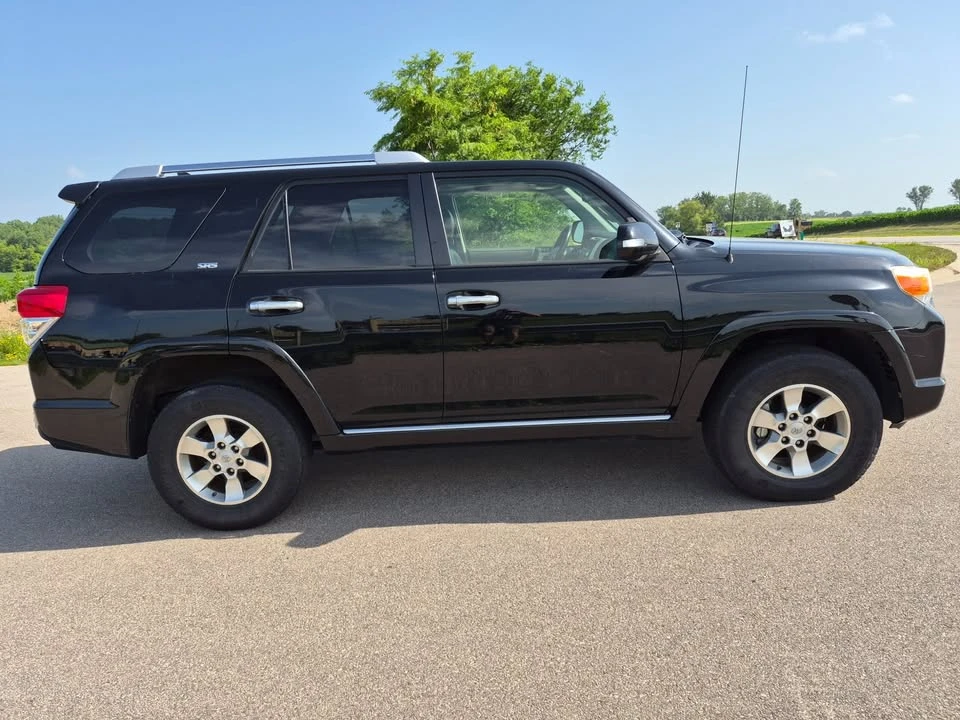 2013 Toyota 4Runner 5th Gen - Image 4 of 20