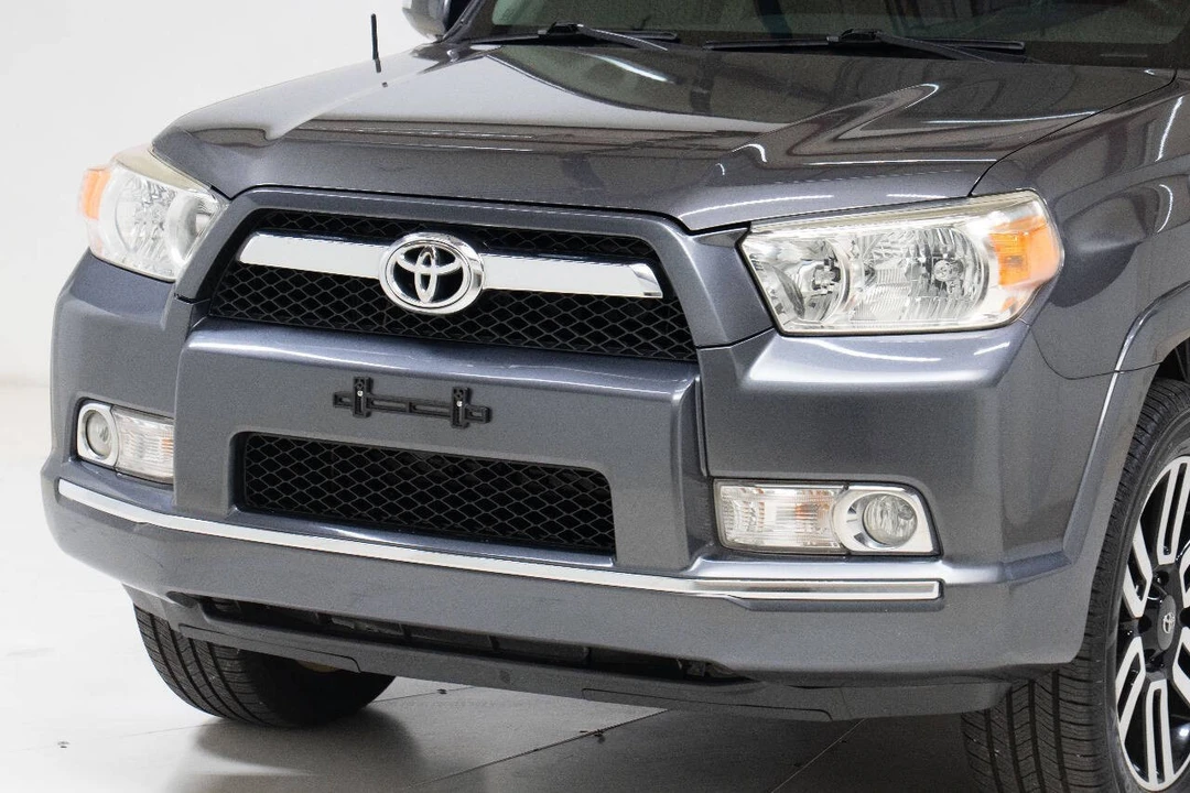 2013 Toyota 4Runner 5th Gen - Image 10 of 12
