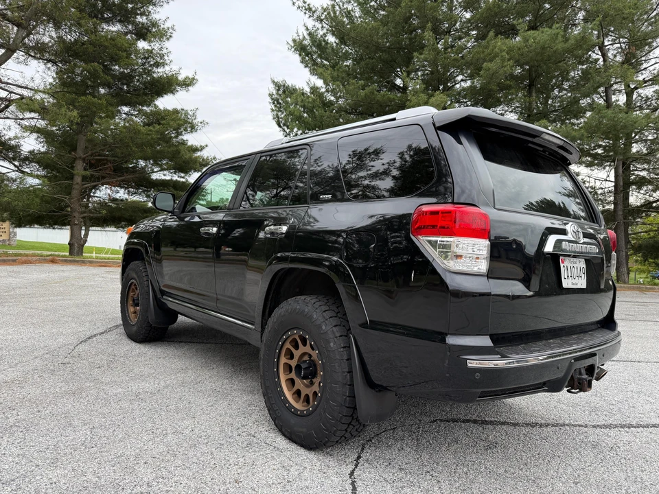 2013 Toyota 4Runner 5th Gen - Image 26 of 31