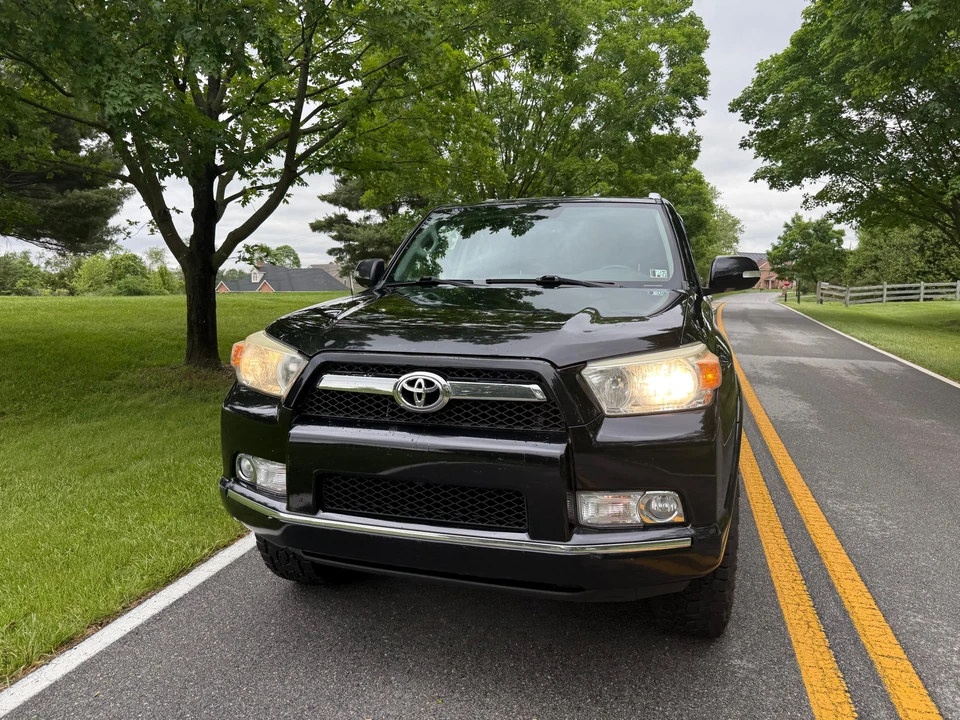 2013 Toyota 4Runner 5th Gen - Image 7 of 31
