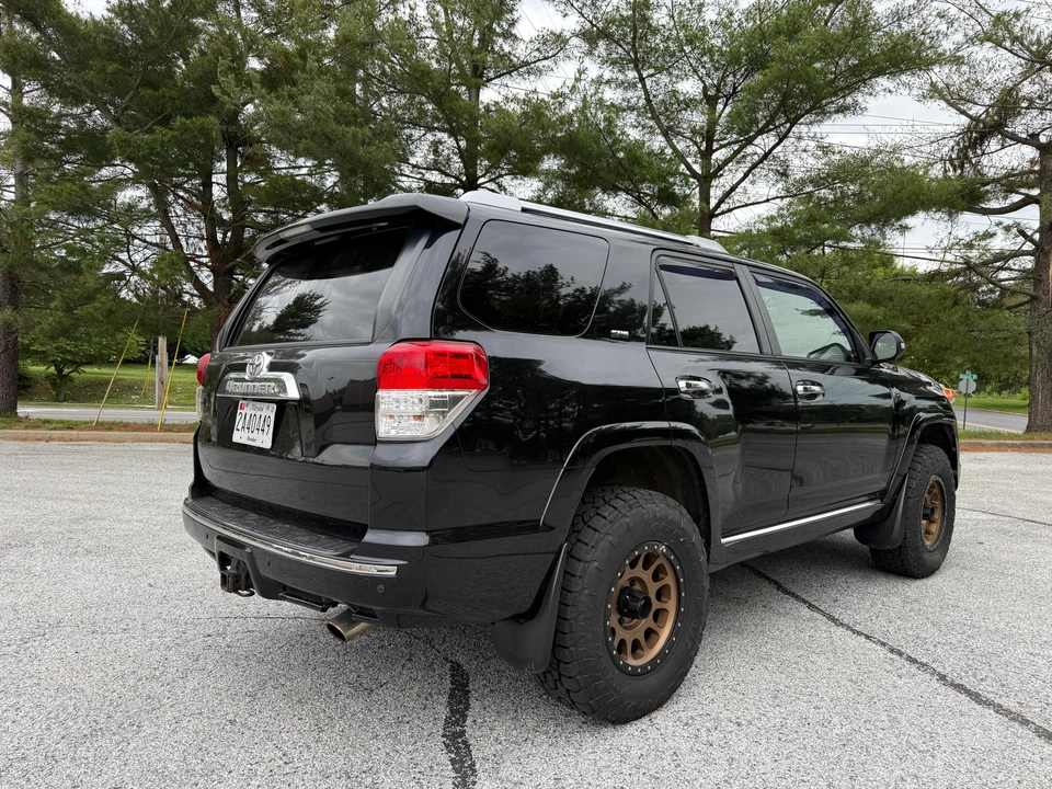 2013 Toyota 4Runner 5th Gen - Image 28 of 31