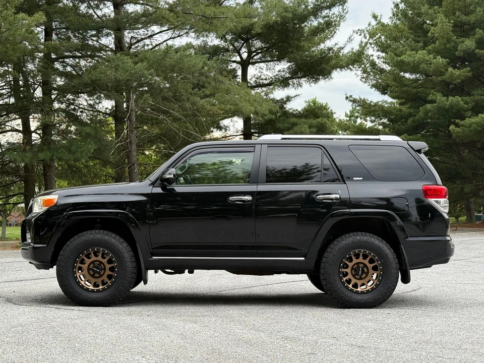 2013 Toyota 4Runner 5th Gen - Image 24 of 31