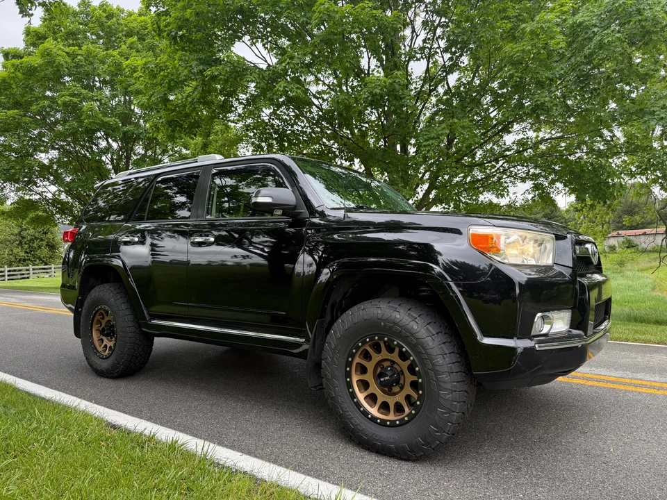 2013 Toyota 4Runner 5th Gen - Image 19 of 31