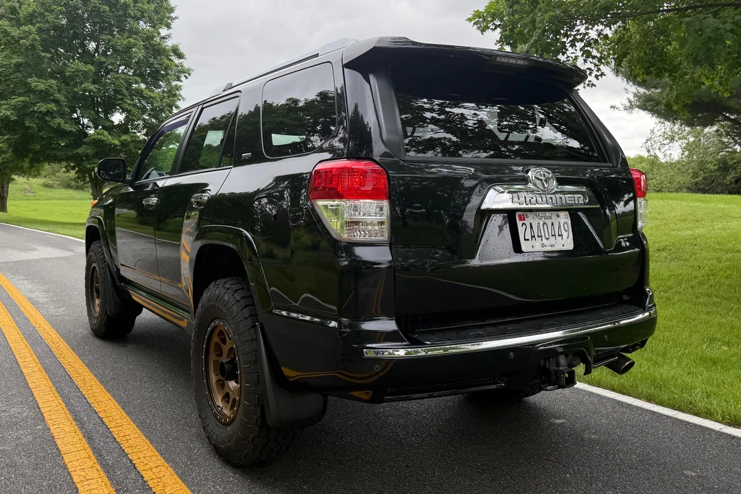 2013 Toyota 4Runner 5th Gen - Image 4 of 31