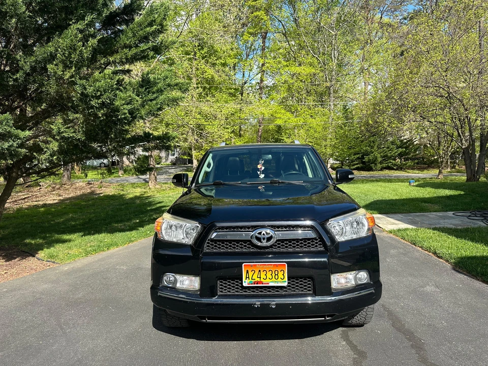 2013 Toyota 4Runner 5th Gen - Image 28 of 31