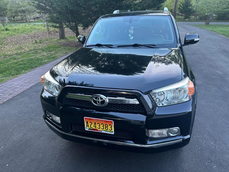 2013 Toyota 4Runner 5th Gen - Image 8 of 31