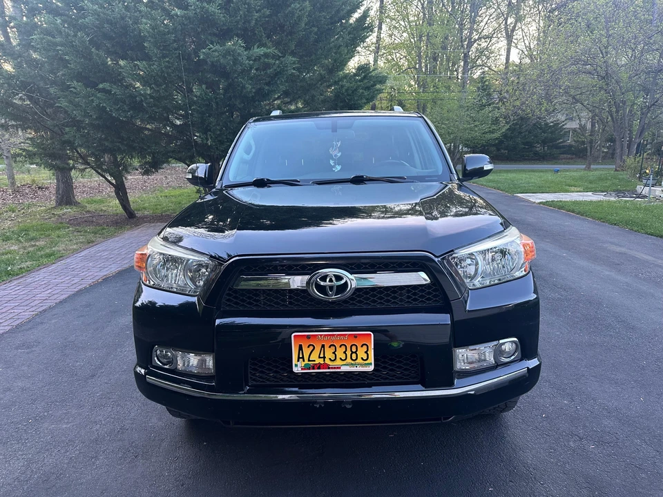 2013 Toyota 4Runner 5th Gen - Image 6 of 31