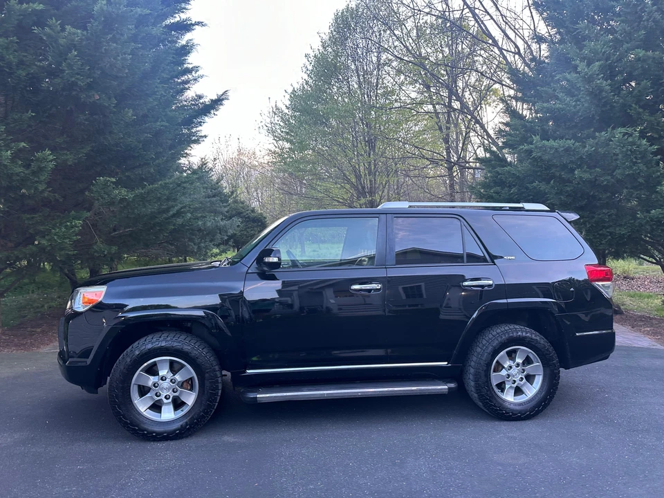 2013 Toyota 4Runner 5th Gen - Image 16 of 31