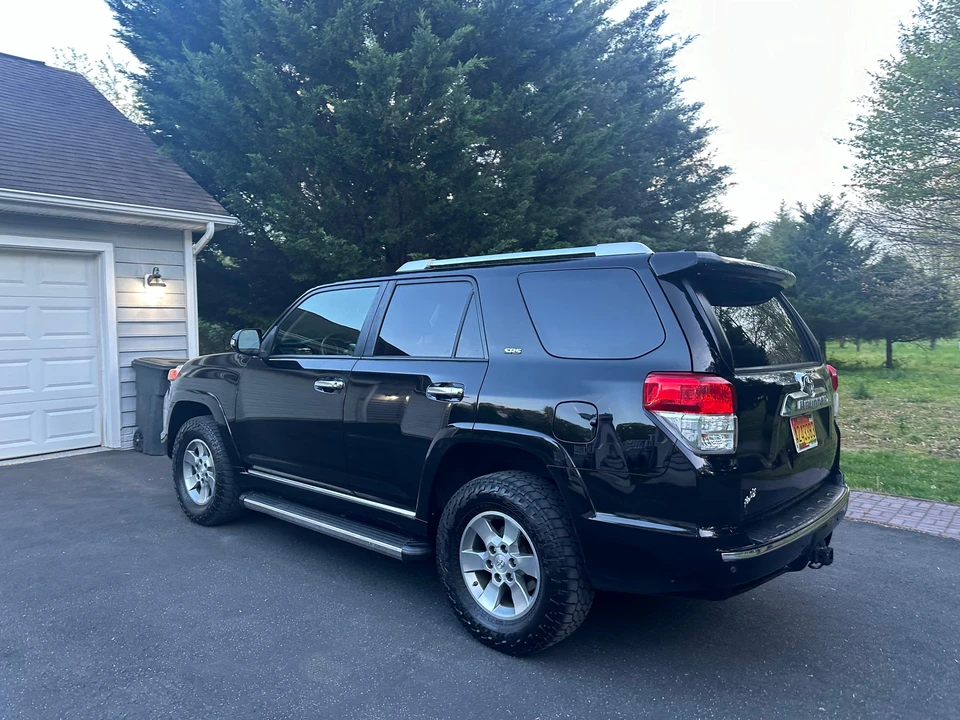2013 Toyota 4Runner 5th Gen - Image 19 of 31