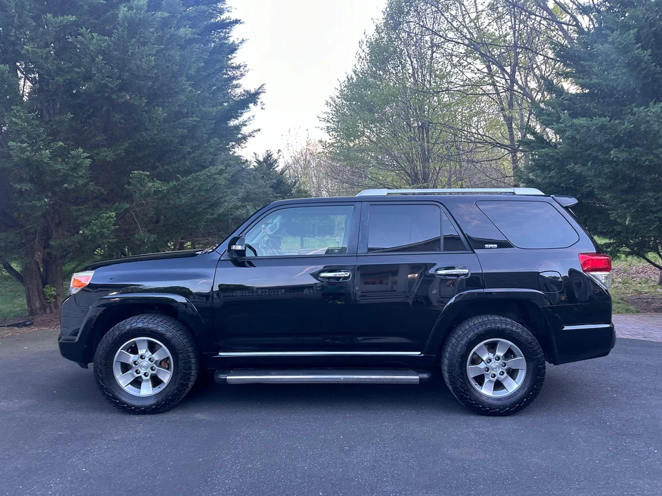 2013 Toyota 4Runner 5th Gen - Image 17 of 31