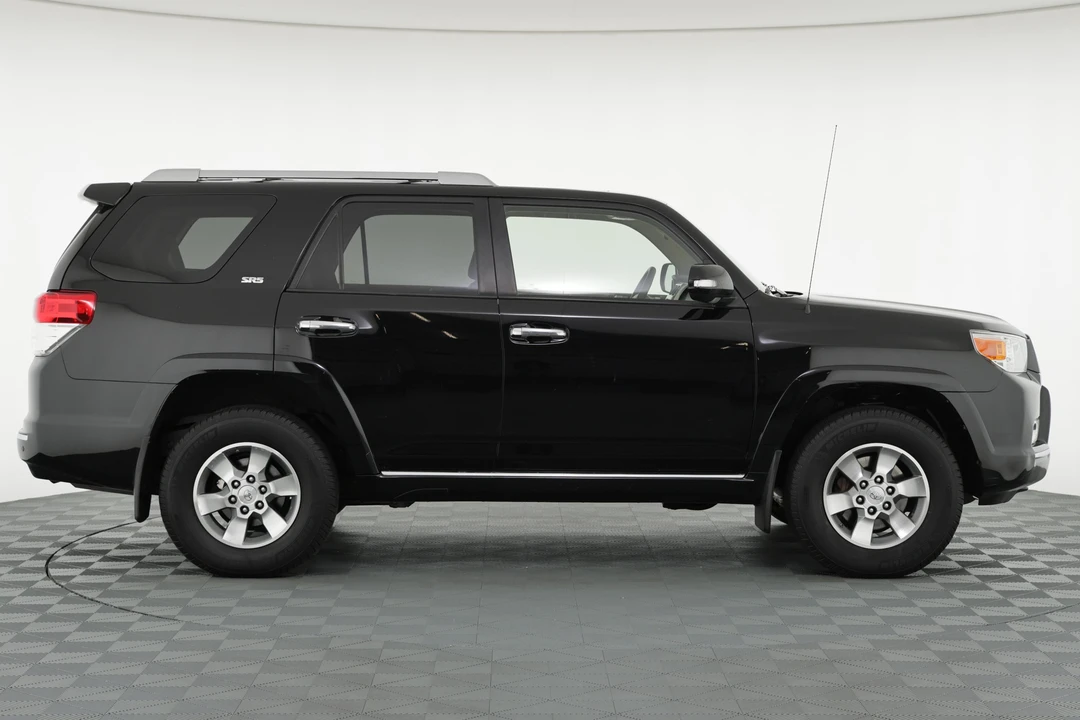 2013 Toyota 4Runner 5th Gen - Image 3 of 31