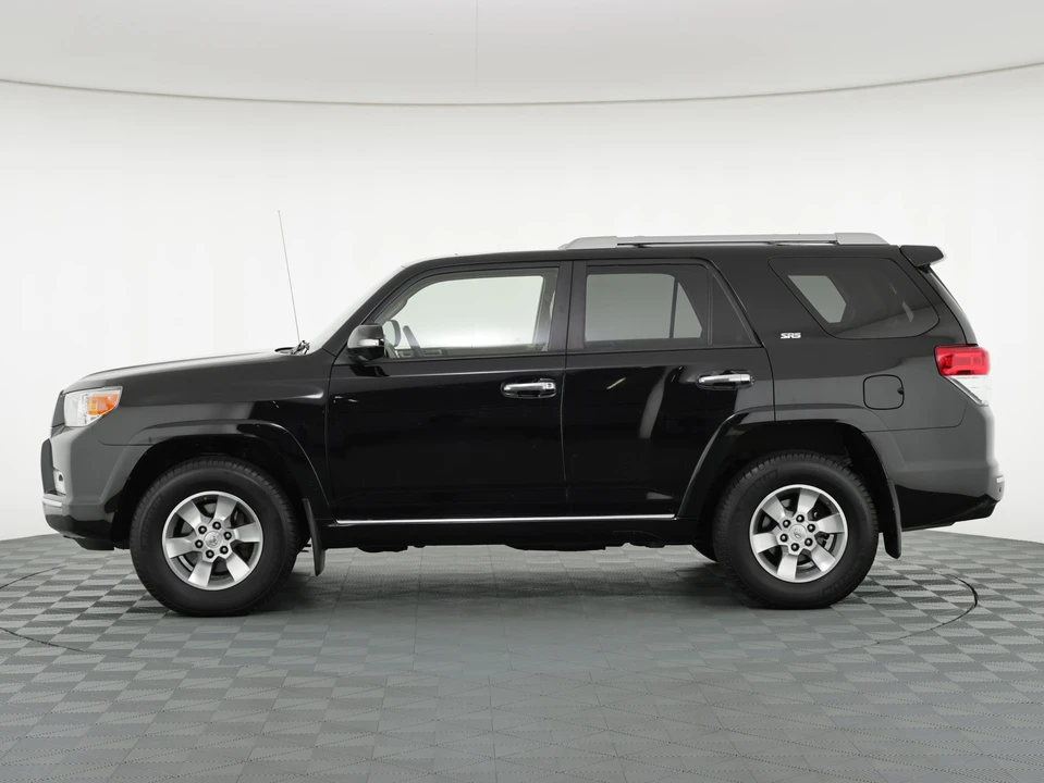 2013 Toyota 4Runner 5th Gen - Image 11 of 31
