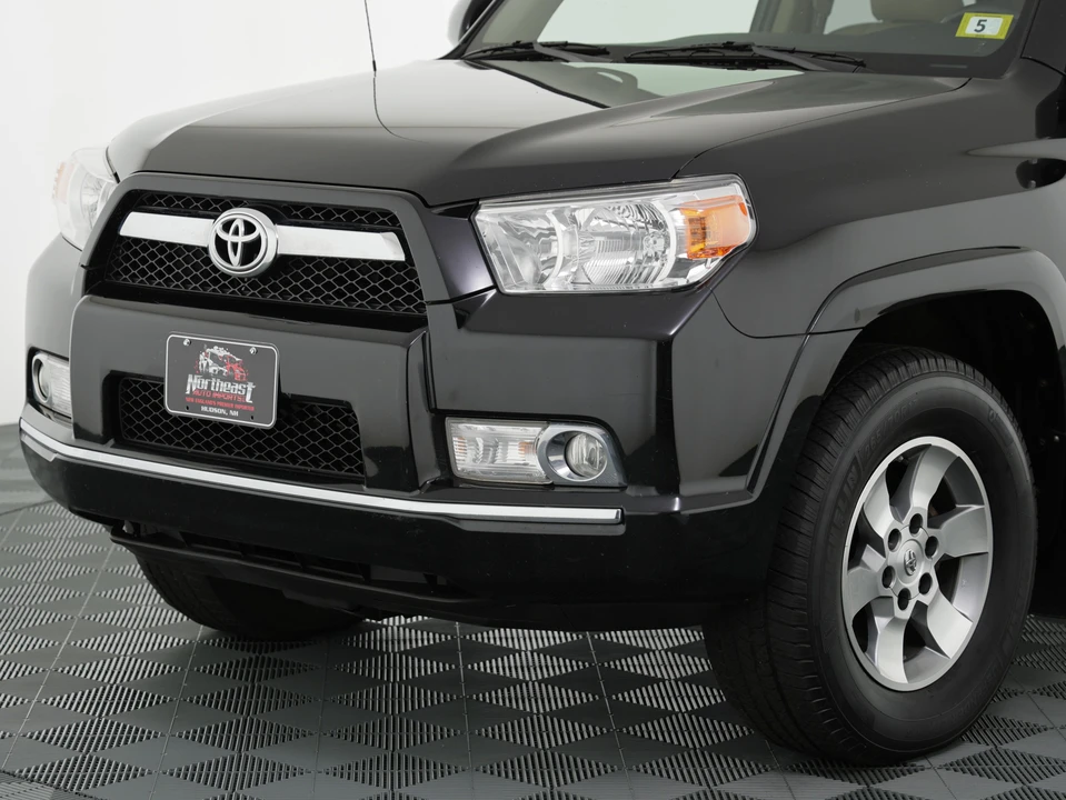 2013 Toyota 4Runner 5th Gen - Image 17 of 31